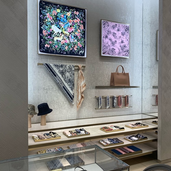 Meet your Posher, Melinda - Picture 5 of 14